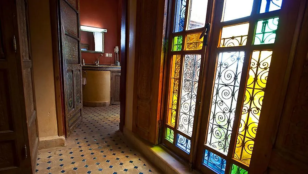 Riad Layalina Fes 7 Chambres & 18 Personnes Piscine, Parking, Vue & Wifi Au Pied Medina Casa vacanze