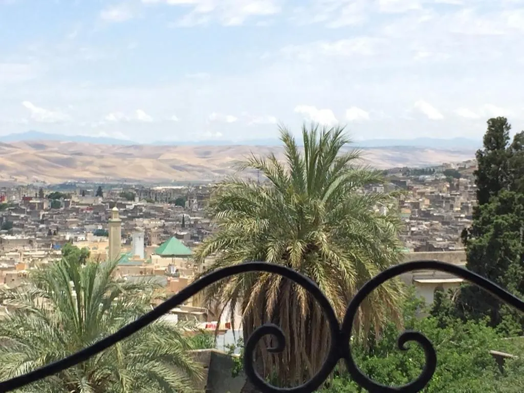 Riad Layalina Fes 7 Chambres & 18 Personnes Piscine, Parking, Vue & Wifi Au Pied Medina Casa vacanze