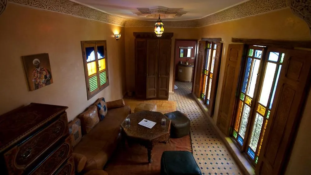 Casa vacanze Riad Layalina Fes 7 Chambres & 18 Personnes Piscine, Parking, Vue & Wifi Au Pied Medina