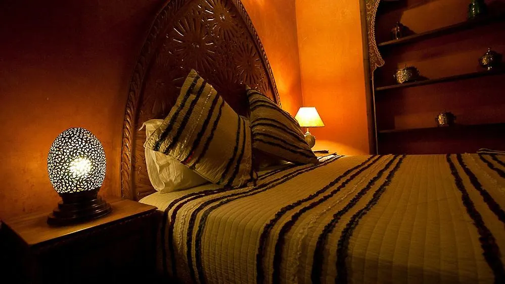 Riad Layalina Fes 7 Chambres & 18 Personnes Piscine, Parking, Vue & Wifi Au Pied Medina Casa vacanze
